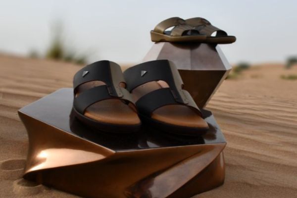 Men's arabic sandals in black by Aldo